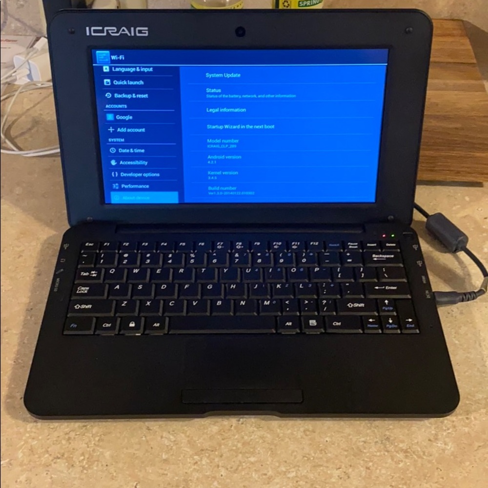 ICraig laptop & Elite Deko digital photo frame SET